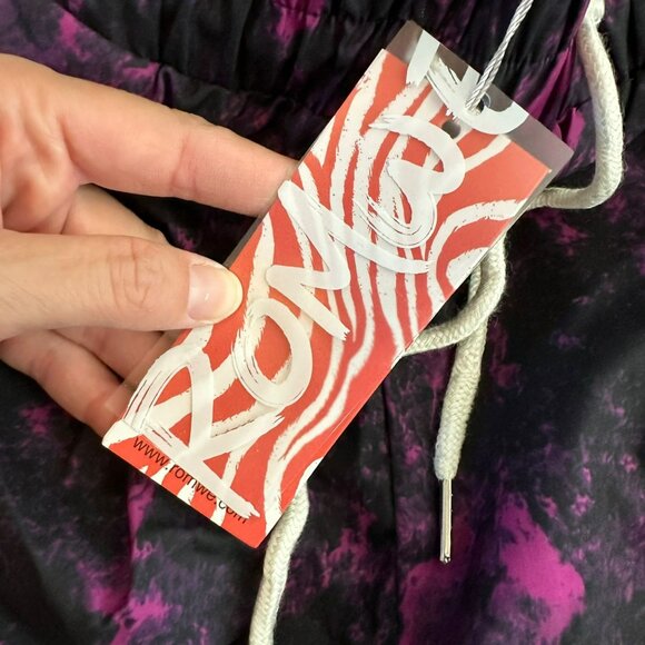 Romwe purple and black tie board shorts boy's size large - Picture 6 of 8